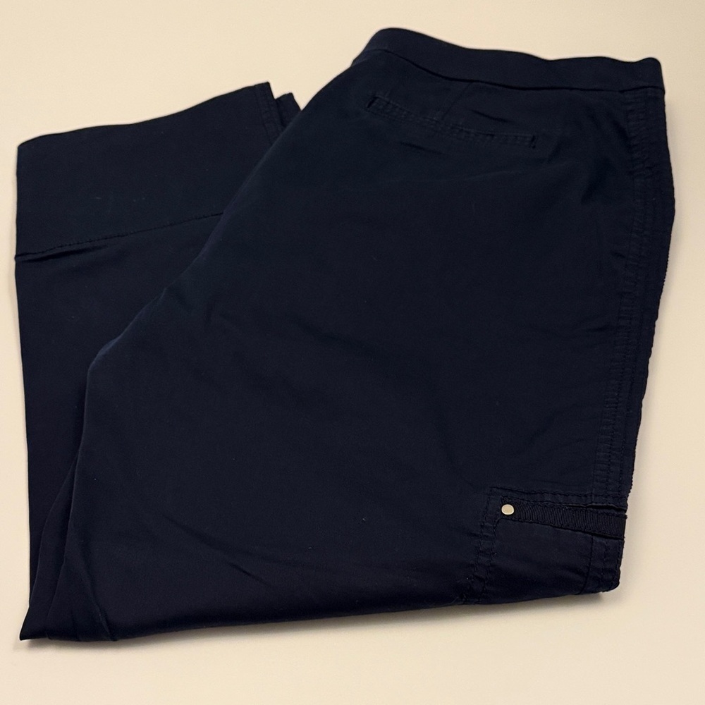 Chico's Women’s Navy Capris